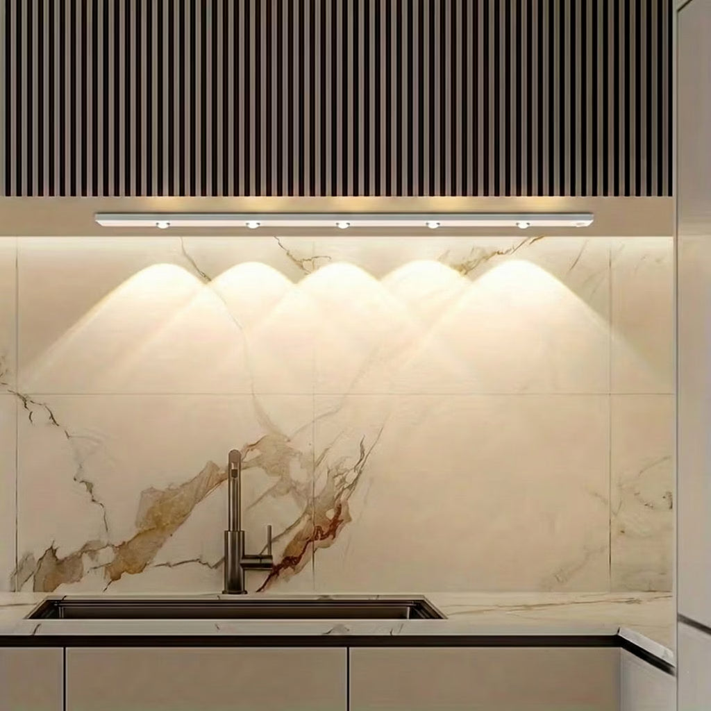 LumiSmart™ - Barra LED con Sensor de Movimiento