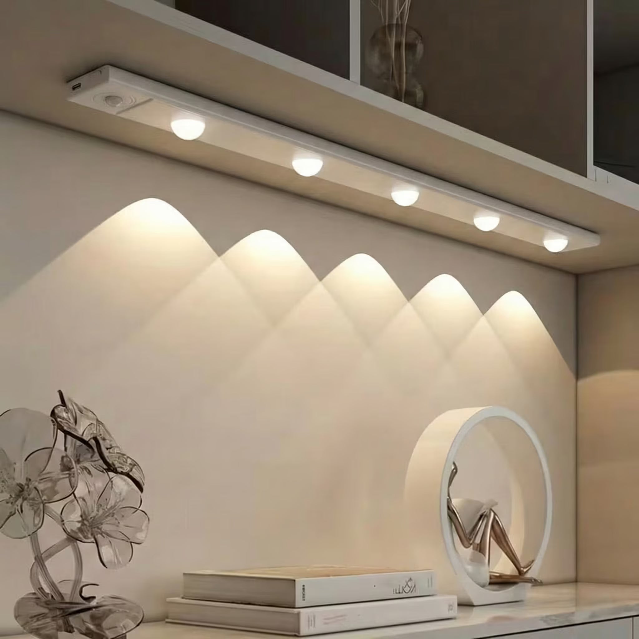 LumiSmart™ - Barra LED con Sensor de Movimiento